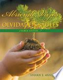 Abriendo Viejos y Olvidados Baúles