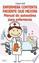 Enfermera contenta paciente que mejora